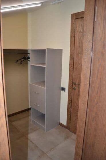 bakixanovda kiraye evler 2024: Tarqovuda 5 otaqlı mənzil kirayə verilir. 5 комнат, 3 спальни со — 8