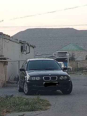 BMW 3 Series E46 sedan barterde olar - Kuzov: 4 qapılı sedan, qara
