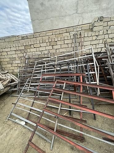 Metal fermalar: 1 tonu 700manat — 1