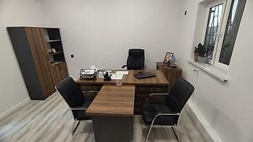 stullarin satisi: Yeni, Müdir üçün, Künc masa — 1