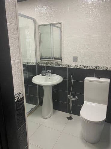 ramanı evlər: Yasamal rayonu Elmlər metrosunun yaxınlığında, köhnə tikili 9 — 21