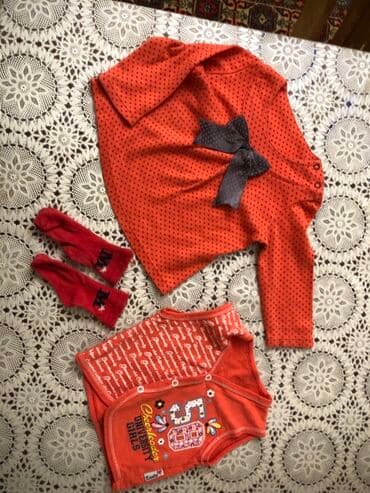 Oyuncaqlar: Uşaq geyim dəsti - Narıncı rəngli, xırda nöqtəli uzunqol bluz. Döş — 1