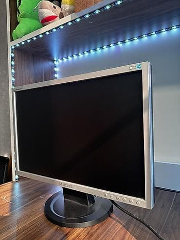 ssd har disk: Samsung SyncMaster 920NW monitor - Ekran: 19” (48 sm) geniş format — 4
