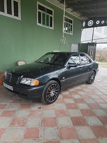 ikinci el mercedesler: Mercedes-Benz C-Class (W202) sedan - Kuzov: 4 qapılı sedan, tünd boz — 7