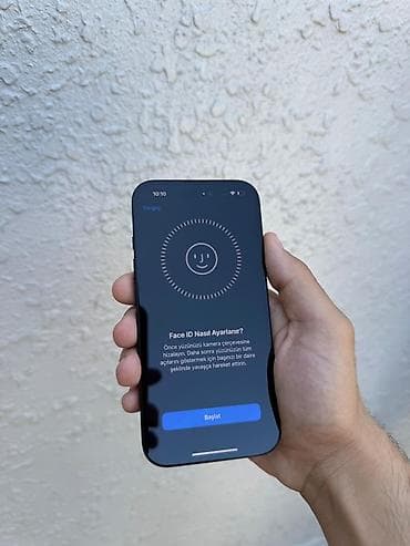 iphone 16 e: IPhone 16, 128 GB, Qara, Face ID — 10