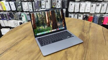 apple dubay: Apple MacBook, 13.5 ", Apple M2, 256 GB — 1