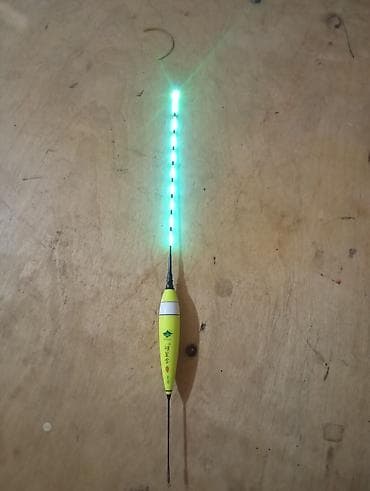 lent led: LED işıqlı şamandıra (paplavok) ilə batareya şarjı ayrı ayrılıqda — 1