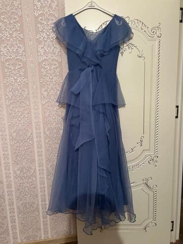 mavi reng donlar: Tezeden seçi̇lmi̇r 40-42 ölçü Bir defe geyilib — 2