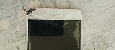 Redmi 3, 16 GB, rəng - Qızılı, Qırıq