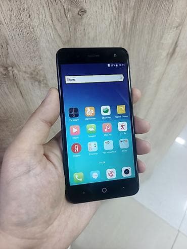iphon 6 plus: ZTE Blade V8 Mini, 32 GB, rəng - Qara, İki sim kartlı — 2
