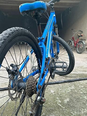 bisklet: Salam velosiped skorisle 24 lük 2 ildi alınıb uşaq üçün narmal — 2