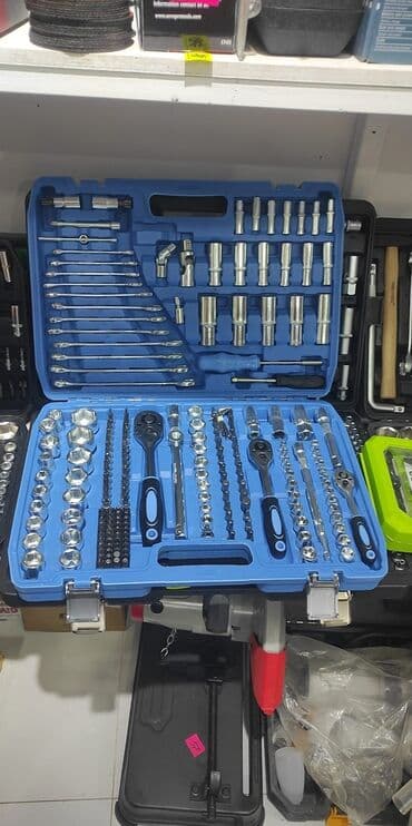 чемодан с инструментами для автомобиля: Yeni Açar dəsti — 1