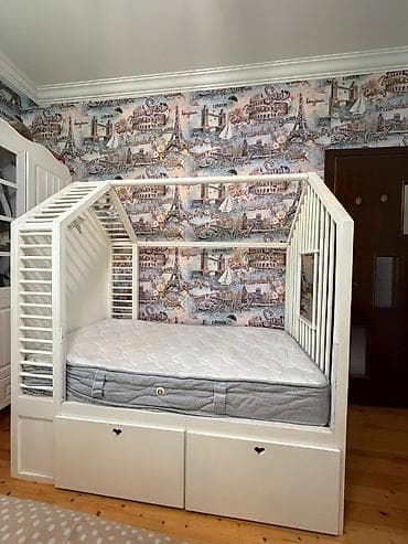 Oğlan və qız üçün, İşlənmiş, Çarpayı, Matras ilə, Siyirməli