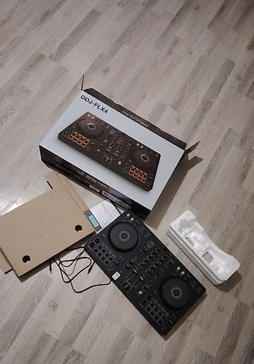 Pioneer DJ DDJ-FLX4 DJ Controller - 2 kanallı, Rekordbox və Serato — 1