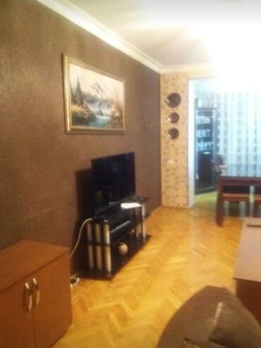 yeni guneslide 5 otaqli evlerin qiymeti: Bakı, 4 otaqlı, Köhnə tikili, m. Gənclik, 105 kv. m — 5