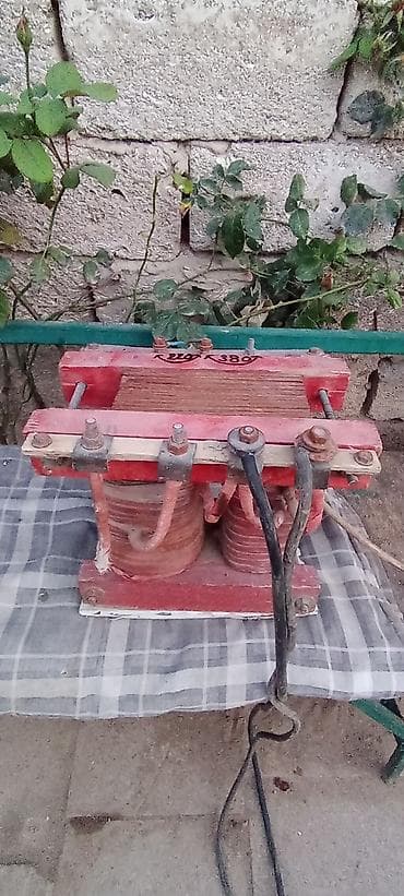 3 reqemi: Gücləndirici/ayırıcı tip toroid/karkaslı güc transformatoru - — 2