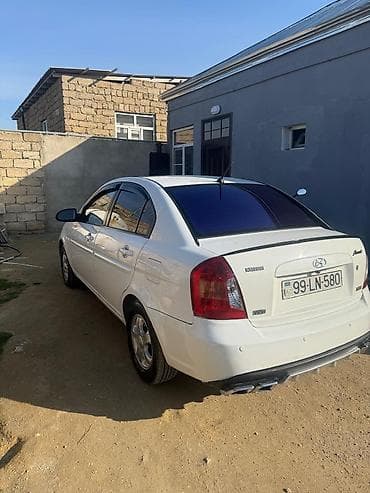 maşın al: Hyundai Accent sedan – Maşin yaxşı vəziyyətdədir 80 % bez kraskadir — 8