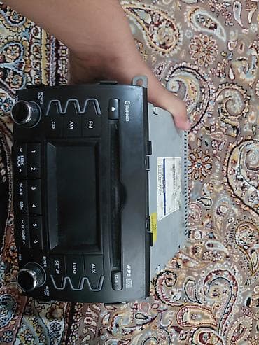 Avtomobil maqnitofonu – Bluetooth, CD/MP3, AUX, AM/FM Xüsusiyyətlər
