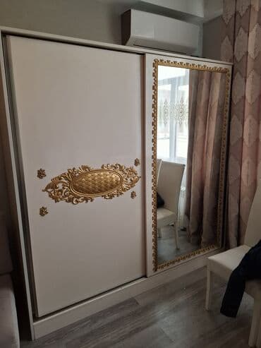 BYD: İşlənmiş, Kupe, 2 qapılı Düz dolab, Qarderob, paltar dolabı — 1