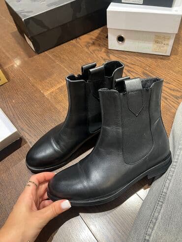 asics onitsuka tiger qadın krossovkaları: Ölçü: 36, rəng - Qara, İşlənmiş — 1