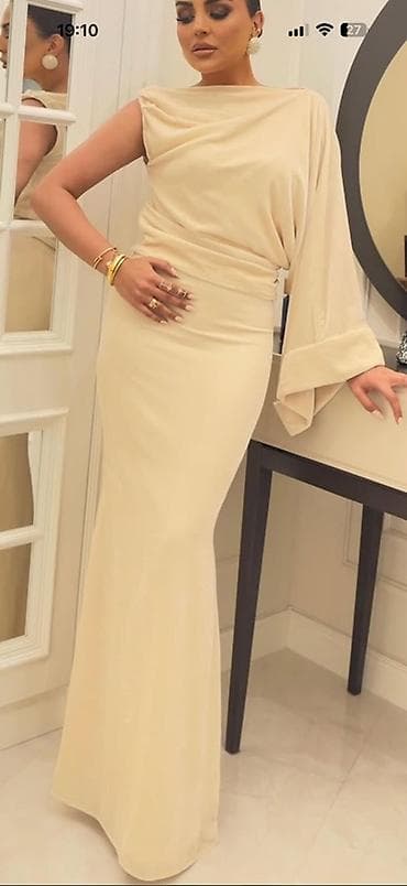 Женская одежда: Zərif axşam/libas – şampan rəngi - Uzun, döşəməyə qədər modellə - — 1