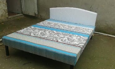 təzə taxt: Taxt
Tezedir — 2