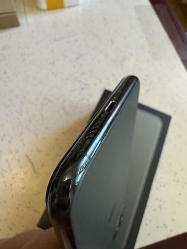 iphone 9 mini: IPhone 11 Pro, Matte Midnight Green, Face ID — 6