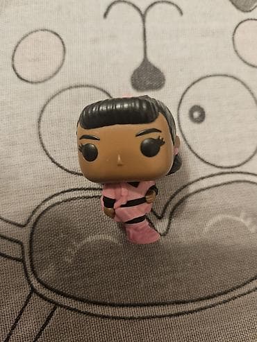 gips heykel: Stranger things - Material: PVC/vinil - Kompakt ölçü: təxminən 6–7 sm — 1