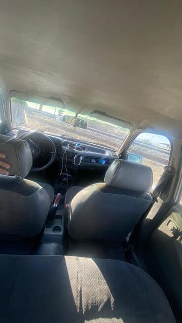 Çəngəllər: Daewoo Nexia sedan - Kuzov: ağ rəng, 4 qapı - Barter olunur ve — 9