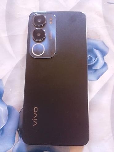 vətən komputer: Vivo Y19, 256 GB, rəng - Qara, Face ID — 1