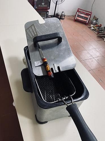 Mətbəx avadanlıqları dəsti 1) Elektrik fritöz - Dərin qızartma üçün