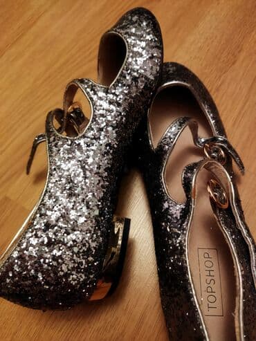 туфли новая не одевала не разу: Туфли, Размер: 39, цвет - Серебристый, Новый — 2