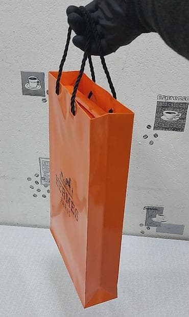 Другие комплектующие: Hermes şərf xanımlar üçün Brend: Hermès Paris Rəng: açıq krem və — 9