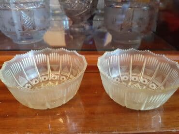 qend qablari: Sovetin teze plasmas qend,cerez,pesok qabilari.2ededdi.1 ededi 1 man — 2