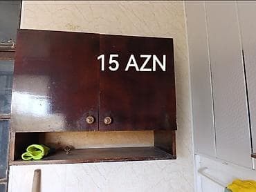 kitab rəfləri: Qiymətlər şəkillərin üzərində qeyd olunub. 
Maştağa 📍 — 5