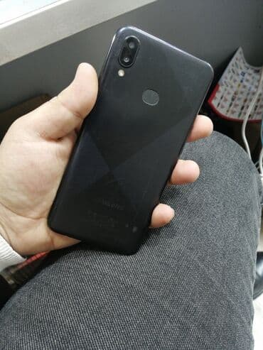 samsung galaxy a40 ekran: Samsung Galaxy A10s, rəng - Qara, Barmaq izi — 2