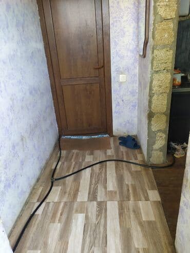 159 nomreli mekteb: 2 otaqlı, 160 kv. m, Kredit yoxdur, Orta təmir — 4