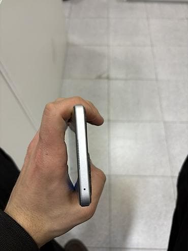 canon 600d kit: Honor X8, цвет - Черный, Две SIM карты — 6