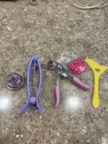 Üz kremləri və serumları: Kosmetik dəst, 3 məhsul, Yeni, Ünvandan götürmə — 2