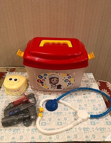 hekim xalatlari: Uşaq üçün “Həkim” oyun dəsti - Möhkəm plastikdən hazırlanmış daşıma — 1