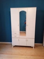 istehsal üçün yer axtarıram: Yeni, Açılan, 3 qapılı Düz dolab, Qarderob, paltar dolabı, Azərbaycan — 7