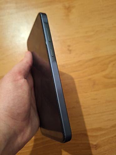 tecno spark 40: Samsung Galaxy A55 5G, 256 GB — 3