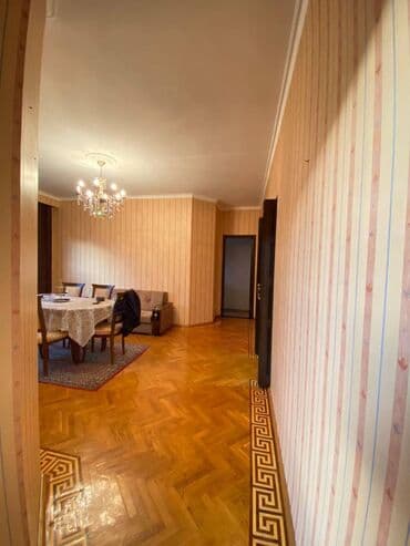 bakida kiraya evler: 28 may metrosuna yaxın Amerika səfirliyinə yaxın 5 mertebeli binanın — 15