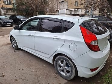 hyundai accent satilir: Hyundai Accent. Disel. Avtomat karopka. Günlük icarəyə verilir — 3