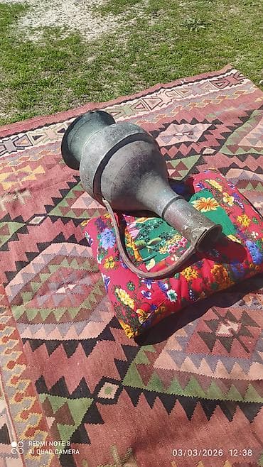 gul qablari: Səhəng çox qədimidir.41-45 i gözüylə görmüş Səhəngdir.Həyətdə bir — 5