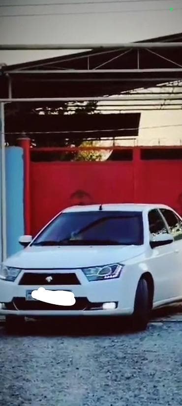 rang rover: İran Khodro Dena, ağ rəng, sedan gövdə.tecli satlir Texniki — 1