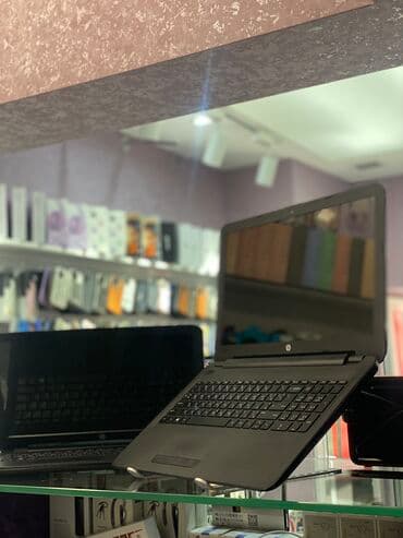 notebook çantası: İşlənmiş HP Pavilion, 15.6 ", Intel Core i5, 256 GB, Ünvandan götürmə, Pulsuz çatdırılma — 2