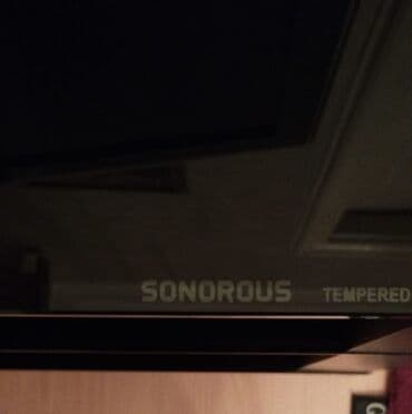 стеклянная подставка под телевизор: Siyirməsiz, Polkalı, Şüşə, Kredit yoxdur — 2