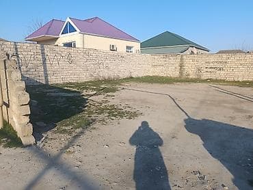 Qarajlar: 4 sot, Tikinti, Bələdiyyə — 4