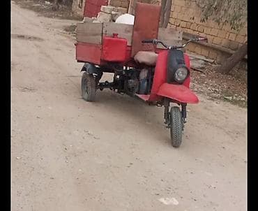 Мопеды, скутеры: Yükdaşıma üçün üçtəkərli moto-araba - Konstruksiya: Ön tərəfdə — 1